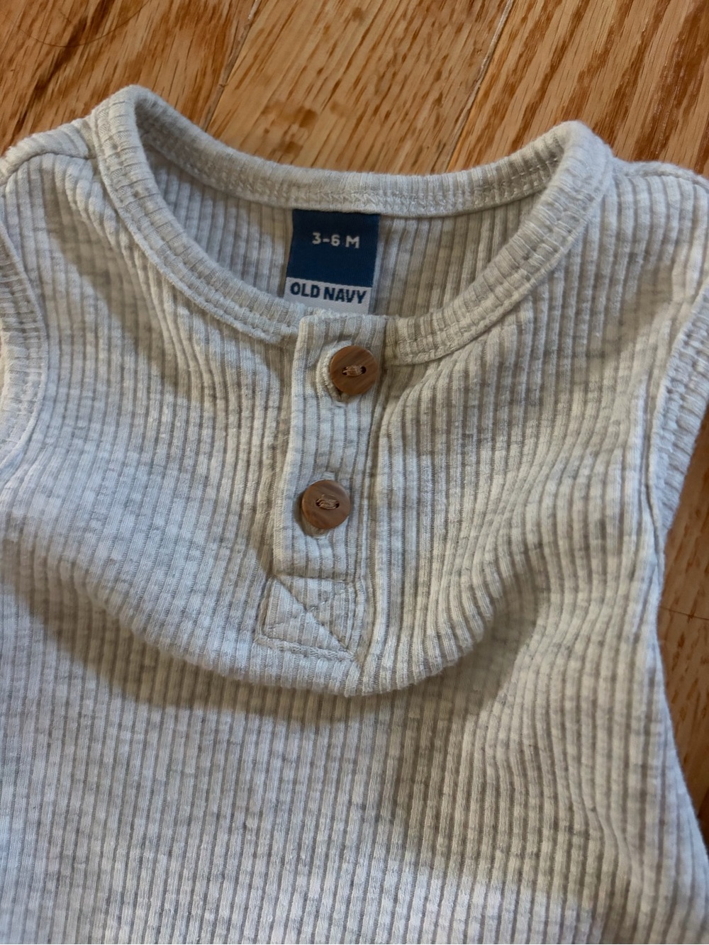 Three Ribbed Sleeveless Baby One-Piece Rompers - Picture 4 of 5